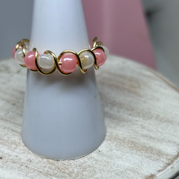 Handmade wire beaded rings - Picture 4 of 14